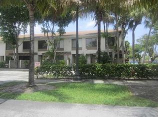 16433 NE 26th Ave #14, North Miami Beach, FL 33160