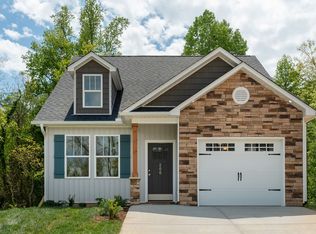 Camden Plan, Brooks Cove, Black Mountain, NC 28711