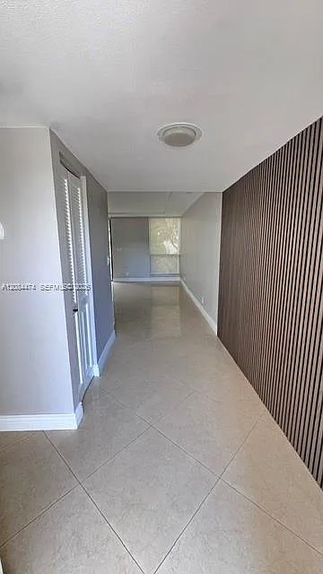 Bridgewood Townhouse Cond — Photo 2