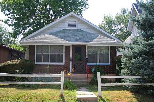 1st image of 938 N Luett Ave