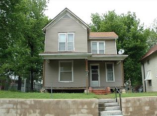 1513 Belmont Ave, Parsons, KS 67357