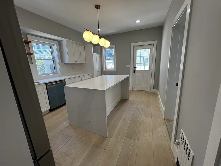 99 Pearson Ave #1 — Photo 2