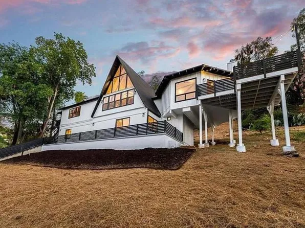 868 Washington Heights Rd, El Cajon, CA 92019