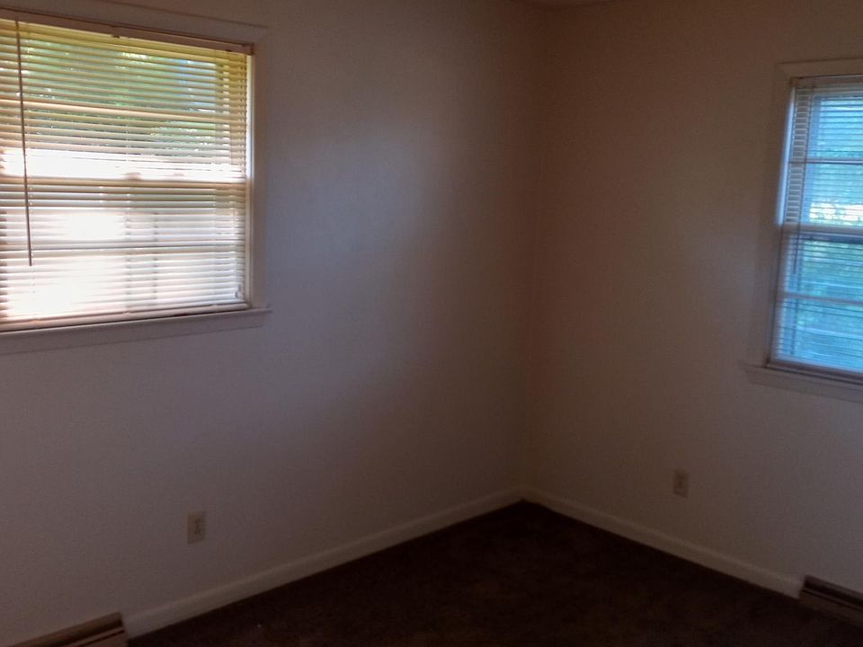 2nd image of 2217 N 56th Ter