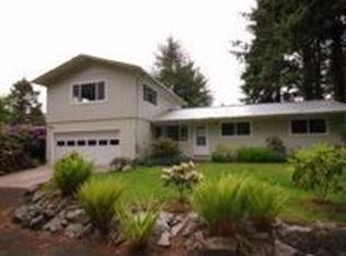 9735 SE Cedar St, South Beach, OR 97366