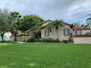 15350 SW 155th Ter, Miami, FL 33187