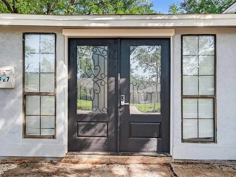 4727 Arvilla Ln — Photo 4