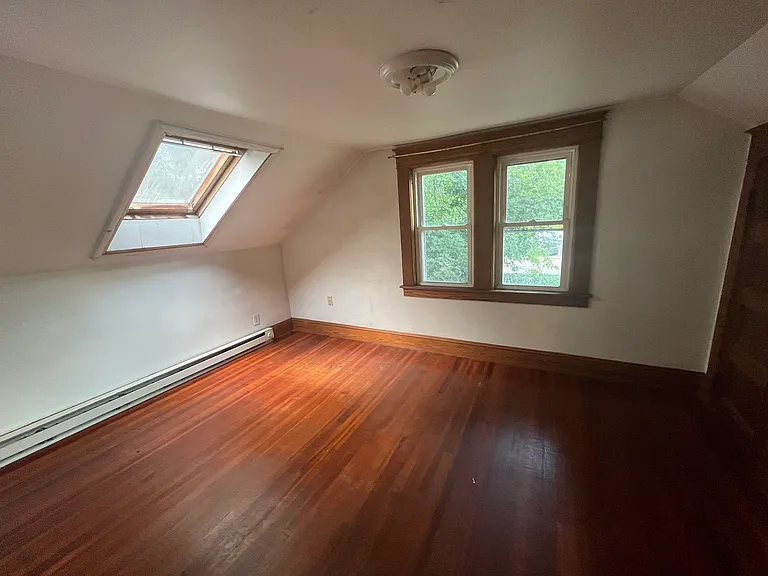 402 South St — Photo 6