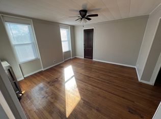 571 Jefferson St Unit 1, Dubuque, IA 52001