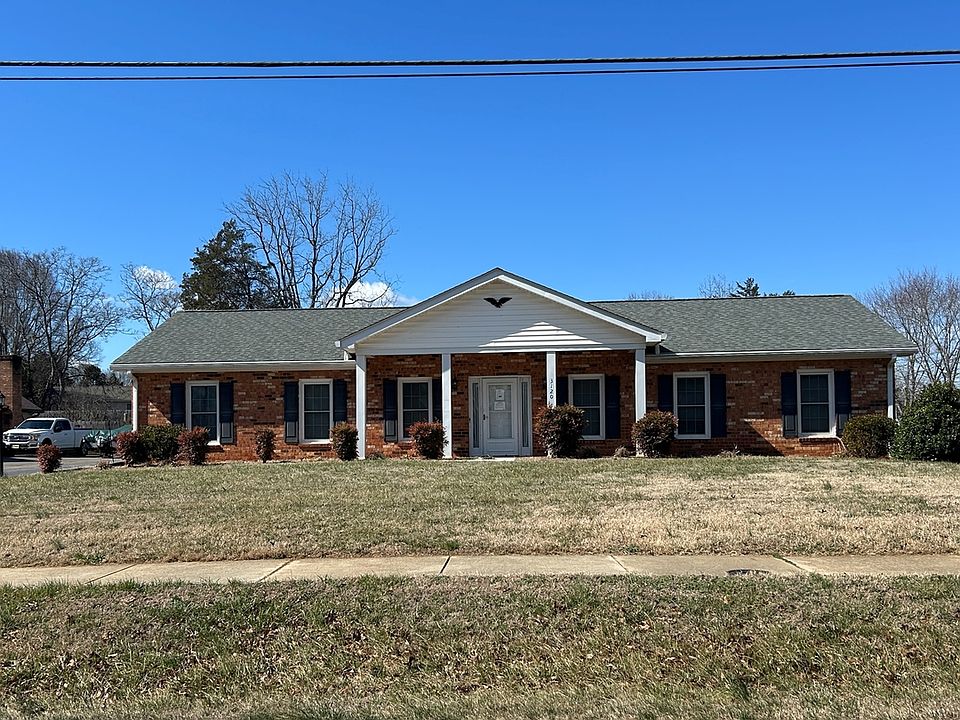 1st image of 3120 Middlebrook Dr