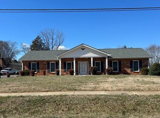 3120 Middlebrook Dr, Clemmons, NC 27012