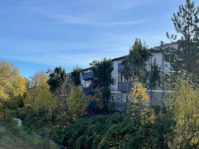 Boulder Creek Apartments — Photo 14