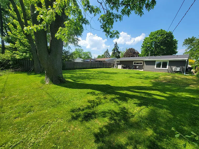 159 E Walnut Ave — Photo 22
