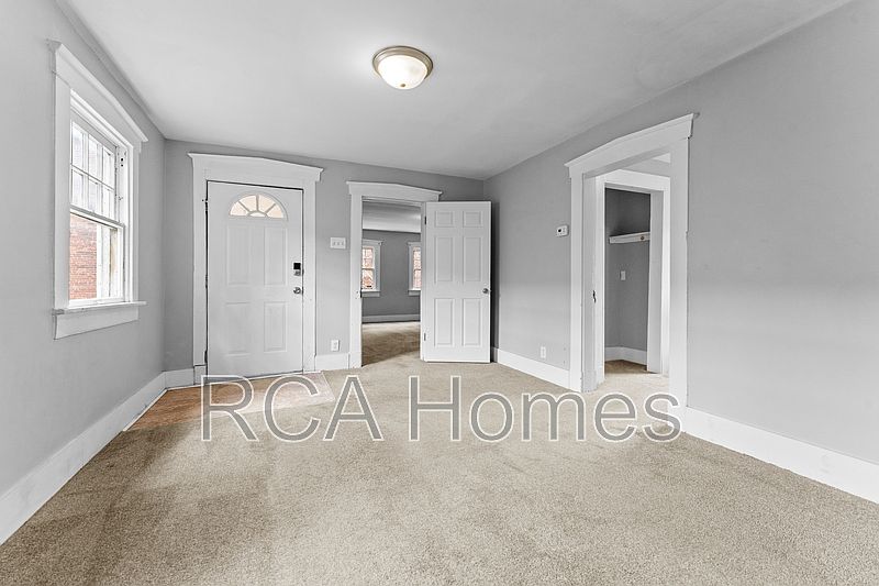 1st image of 1011 Dreier Pl