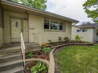 336 Southampton Dr, Decatur, IL 62526