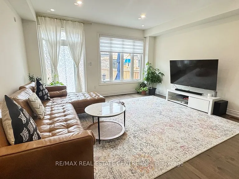 31 Brushwood Dr — Photo 16