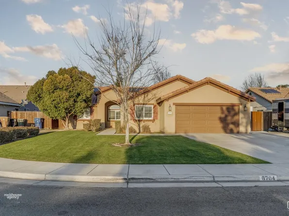 6704 Cattail Creek Way, Bakersfield, CA 93311