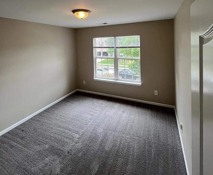 15315 Edgewater Forest Ln — Photo 26