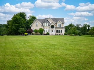 313 Ackertown Rd, Monsey, NY 10952