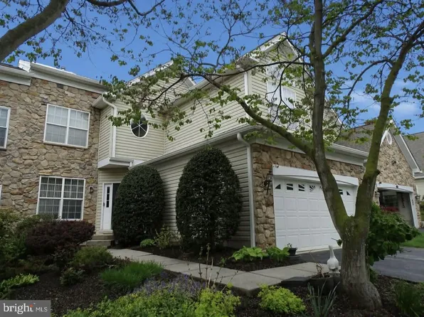 227 Silverbell Ct, West Chester, PA 19380