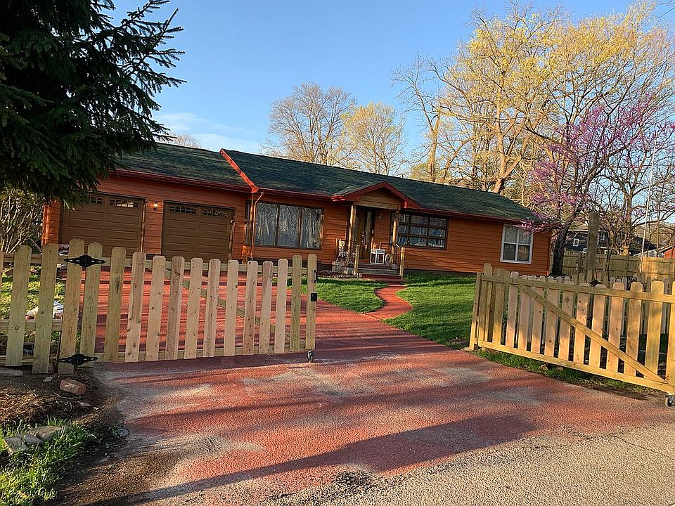 Front Gate driveway entrance