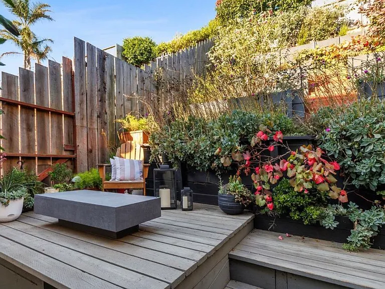 608 Peralta Ave — Photo 14