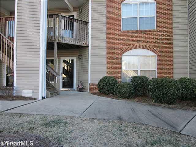 1st image of 2620 Ingleside Dr #1B