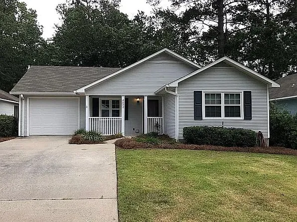 2877 Fawnwood Cir, Valdosta, GA 31602