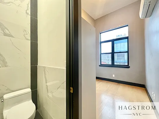 Rented by Hagstrom Management Inc | media 41