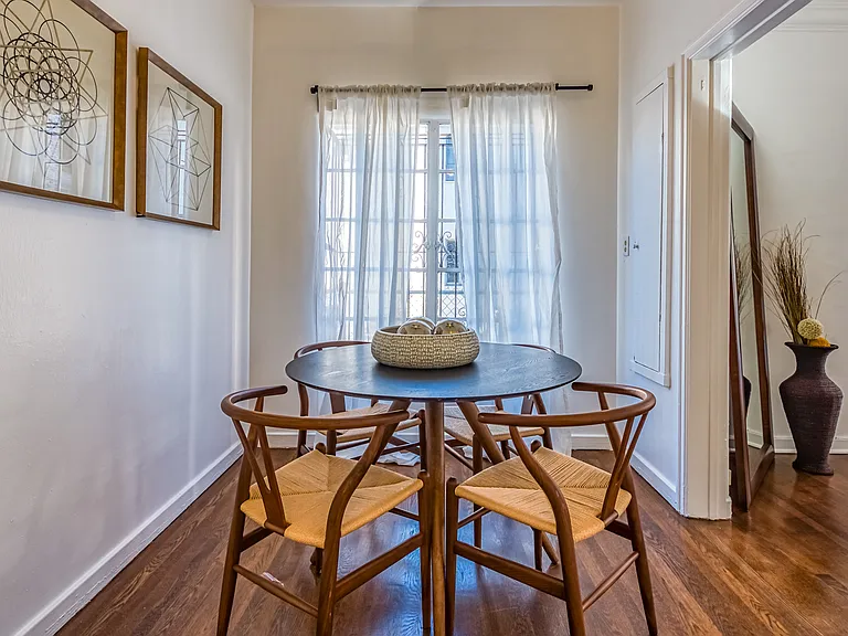 600 S Burnside Ave #4 — Photo 41