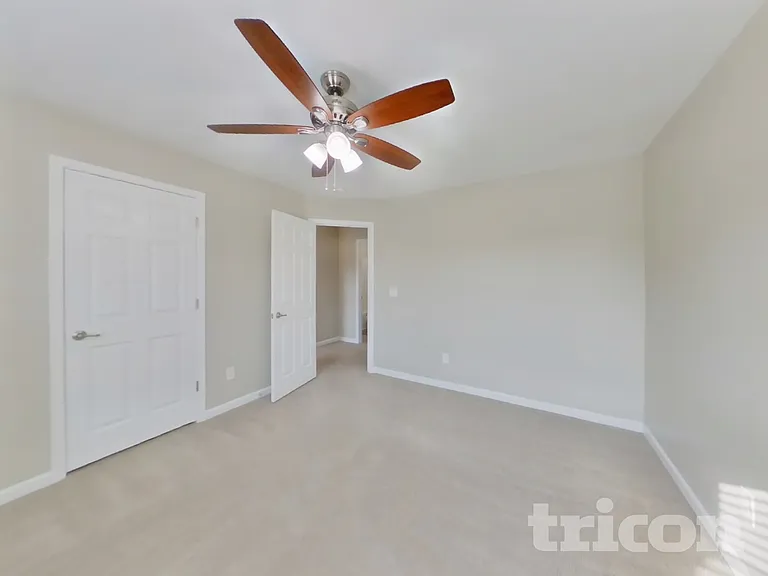 4065 Alicia Ln — Photo 12