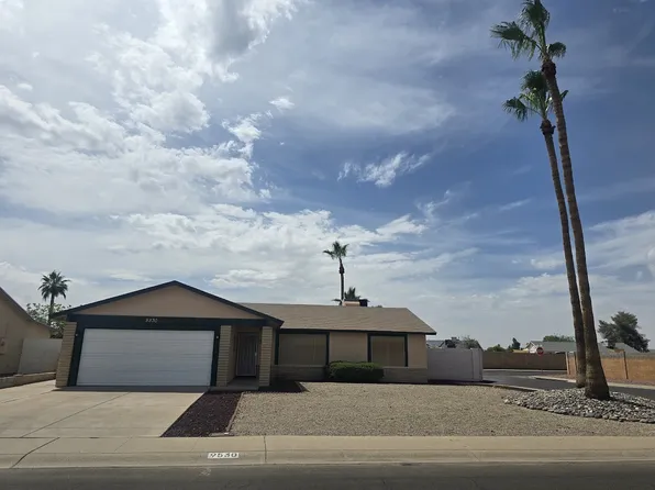 9530 N 68th Ln, Peoria, AZ 85345