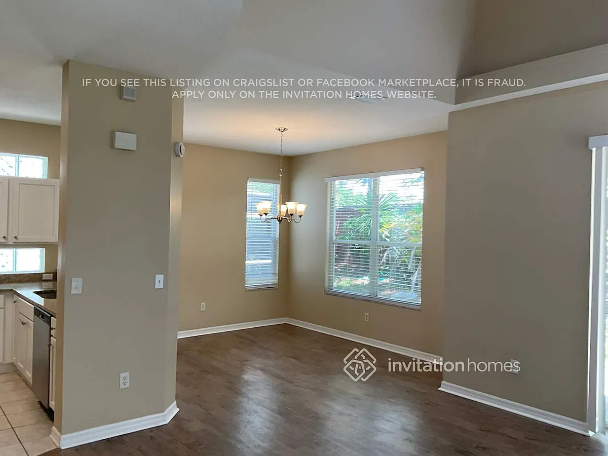 Building Photo - 10507 Grayslake Ct