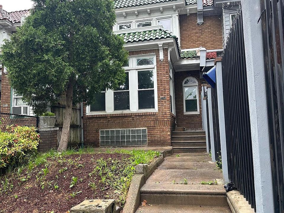 1st image of 351 E Roosevelt Blvd