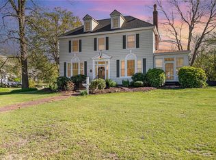 211 Lawsonville Ave, Reidsville, NC 27320