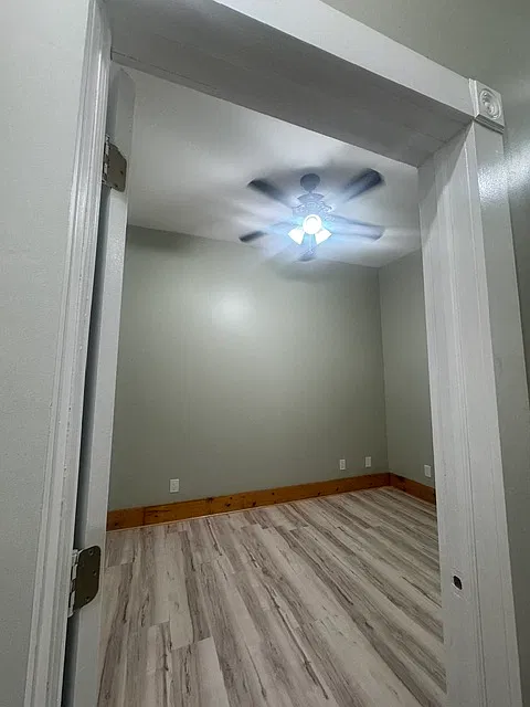 2 bed, 1000 sqft, $3,200 — Photo 4