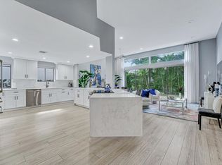 6597 Via Benita, Boca Raton, FL 33433