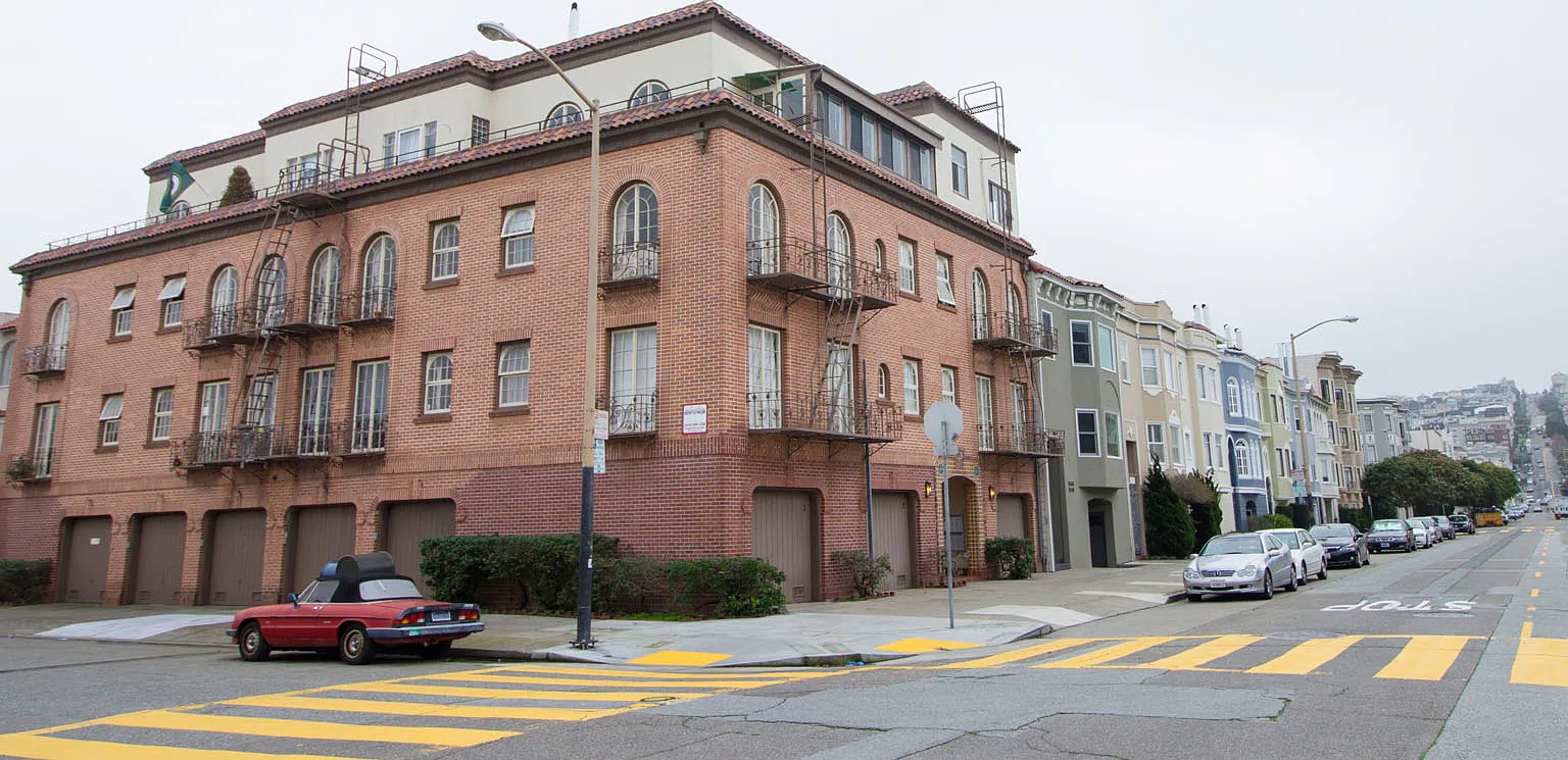 3560 Divisadero — Photo 4