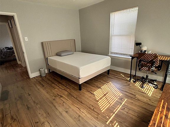 4th image of 8137 Wetherby Ln