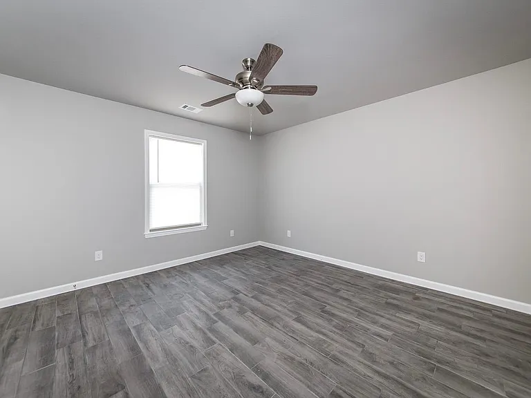 109 Elm St #5 — Photo 22
