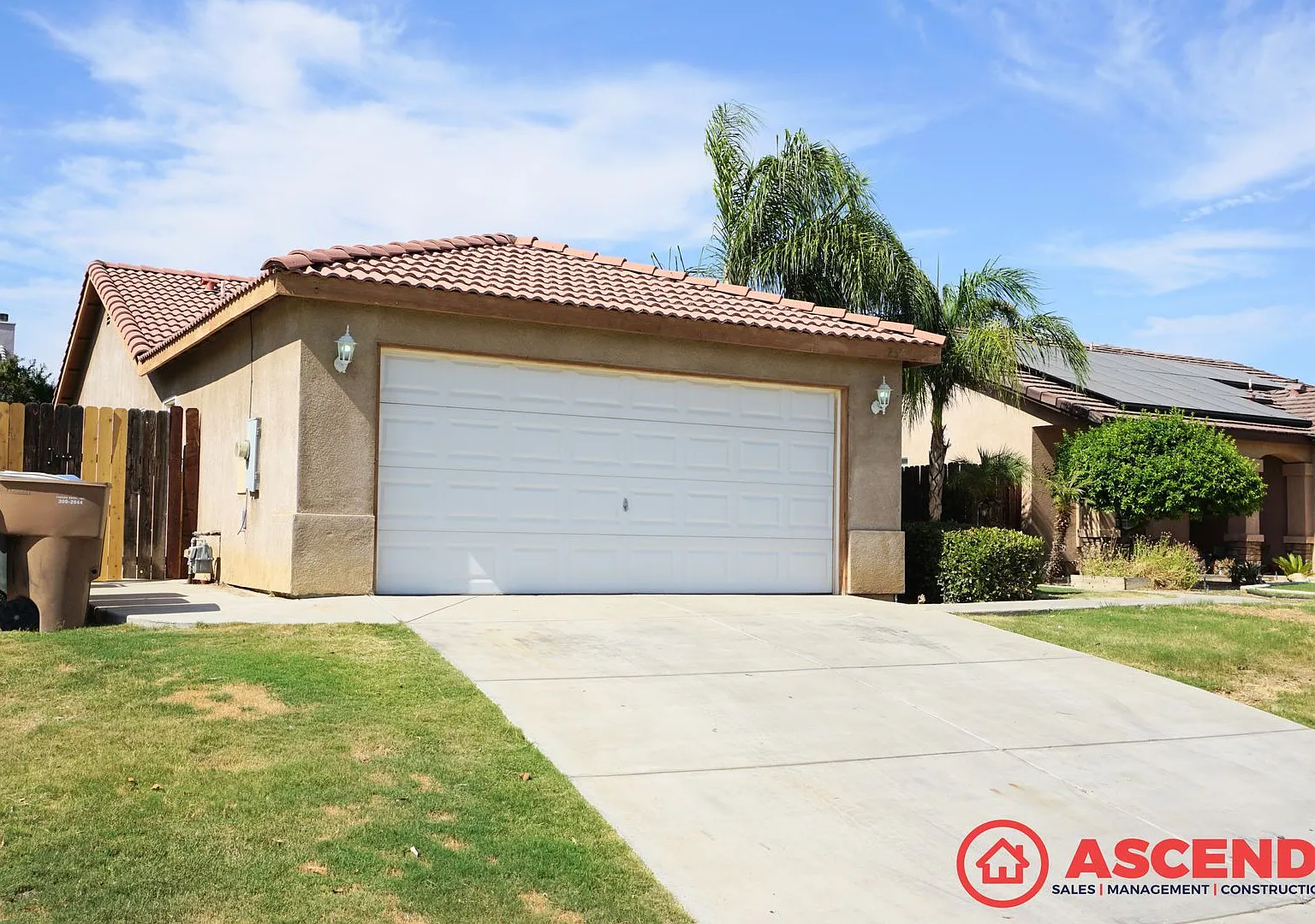 Wonderful 3 Bedroom Home Off Merle Haggard and N Chester! — Photo 1