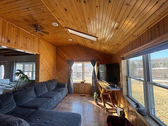 4th image of 56 South Road