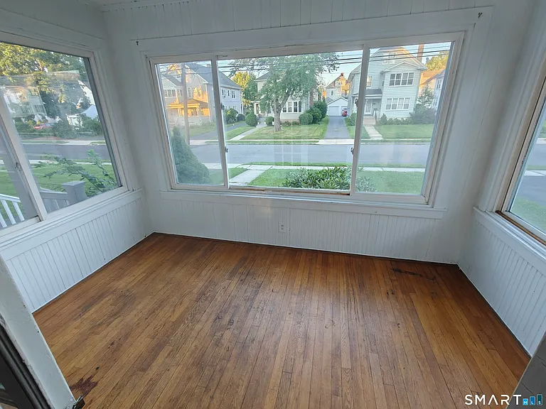143 Dover Rd — Photo 9