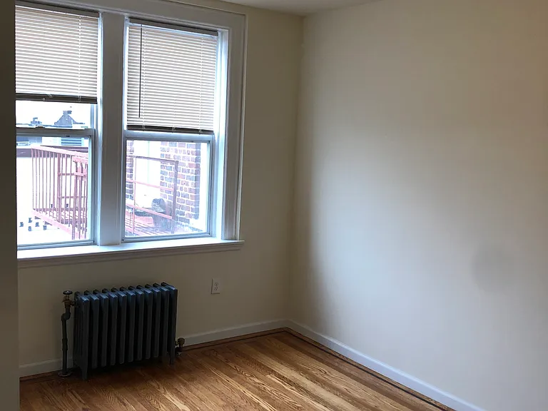 164 S Harrison Street — Photo 21