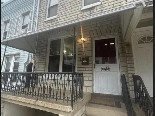 811 Douglass St, Reading, PA 19604
