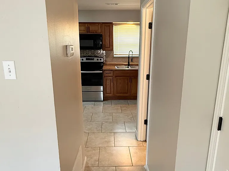 308 Park Ln #308 — Photo 7