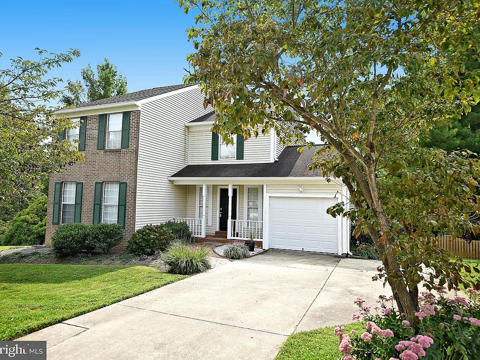 1st image of 602 Bournemouth Ct