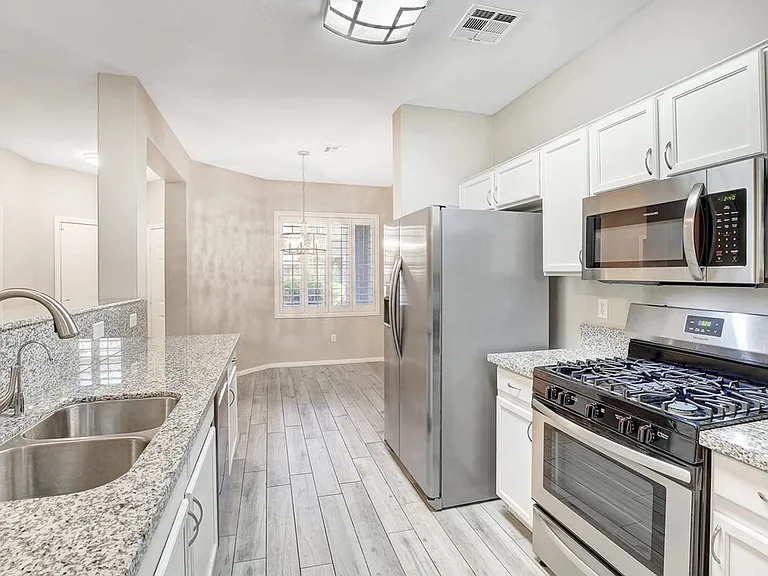 716 Peachy Canyon Cir #103 — Photo 14