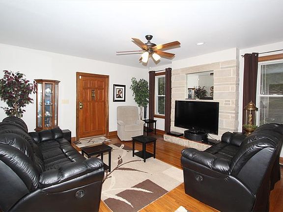 4th image of 750 Pedretti Ave