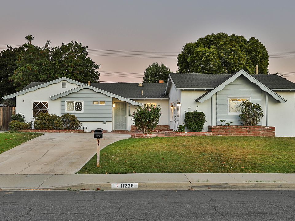 1st image of 11236 Royal Palm Blvd